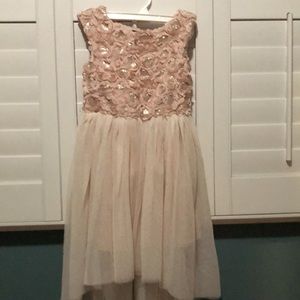 Adorable size ten girls dress.